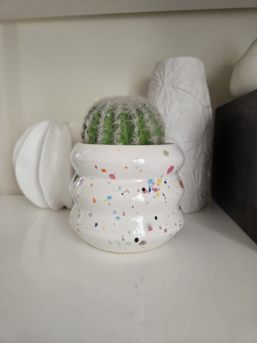Mudwitch Ceramic Speckled White Planter Chubby Trippy Vase